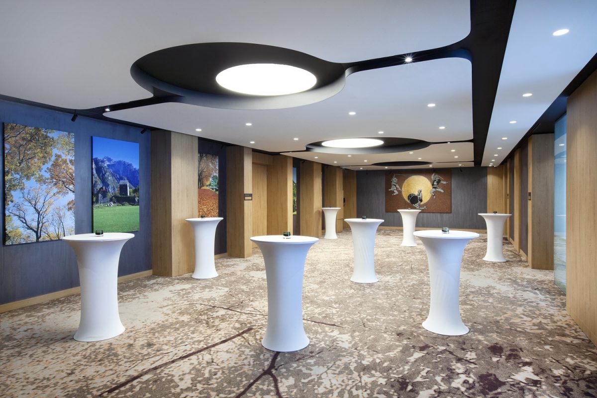 HGI Tirana Pre-Function Foyer